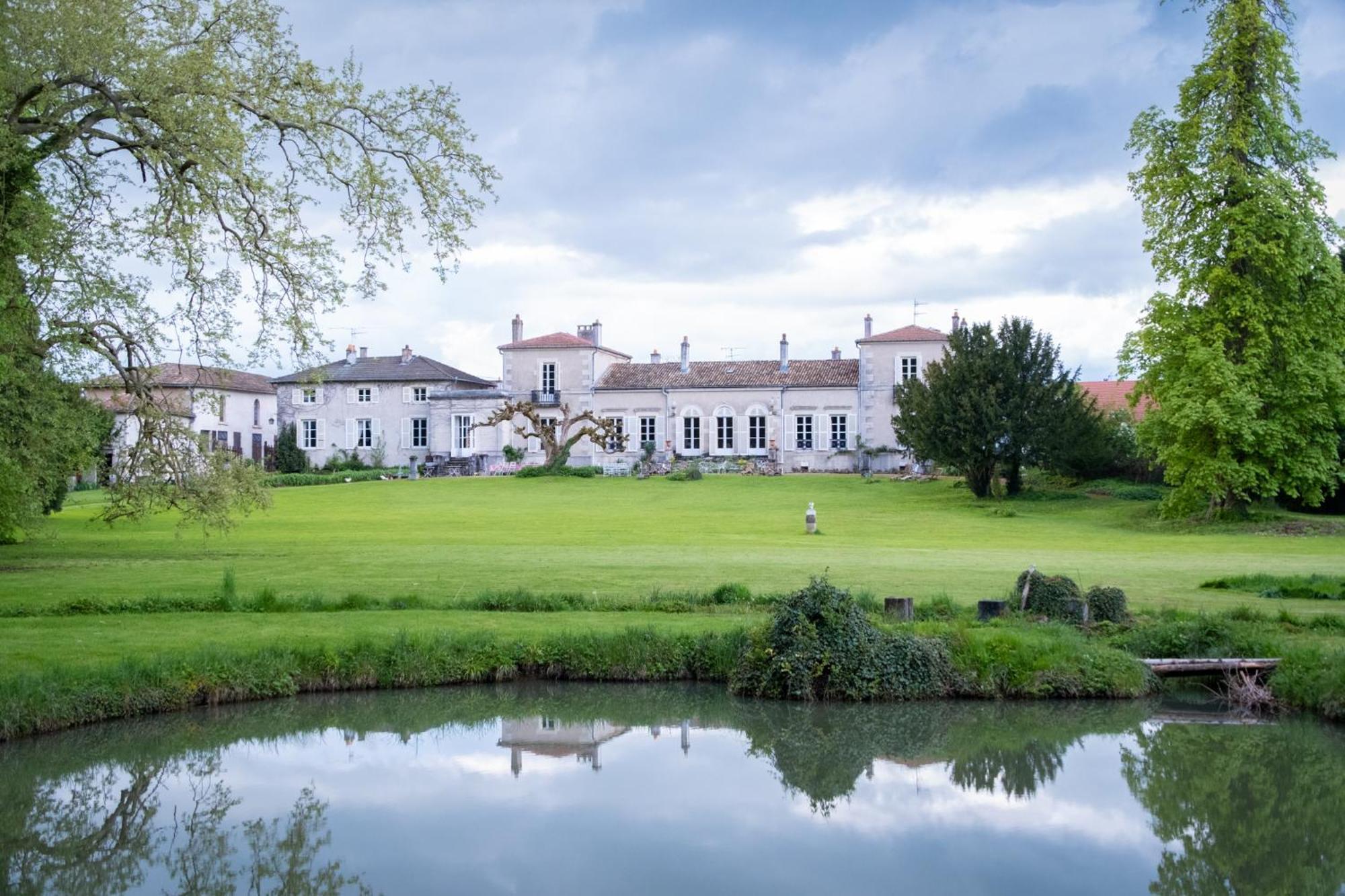 Chateau De Choloy Экстерьер фото