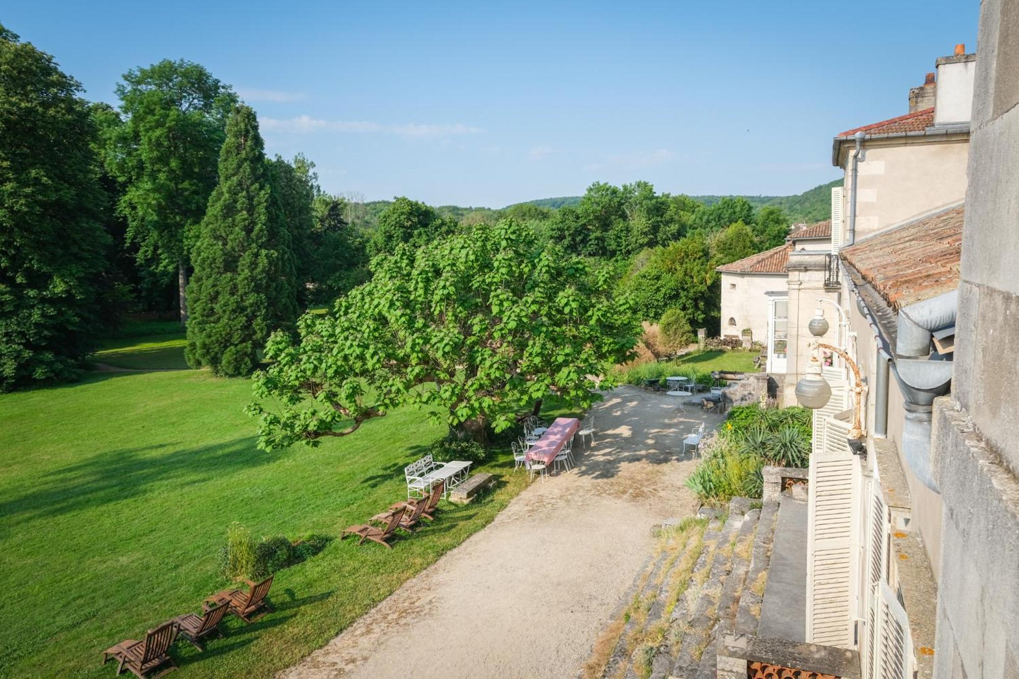 Chateau De Choloy Экстерьер фото